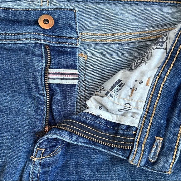 Anthropologie Pilcro Women’s Slim Boyfriend Distressed Blue Jeans Size 27 - Picture 5 of 11